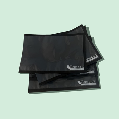 Όρθιος Resealable συγκολλά τις τσάντες με θερμότητα πάγωσε το ασημένιο φύλλο αλουμινίου σφράγισε τις τσάντες